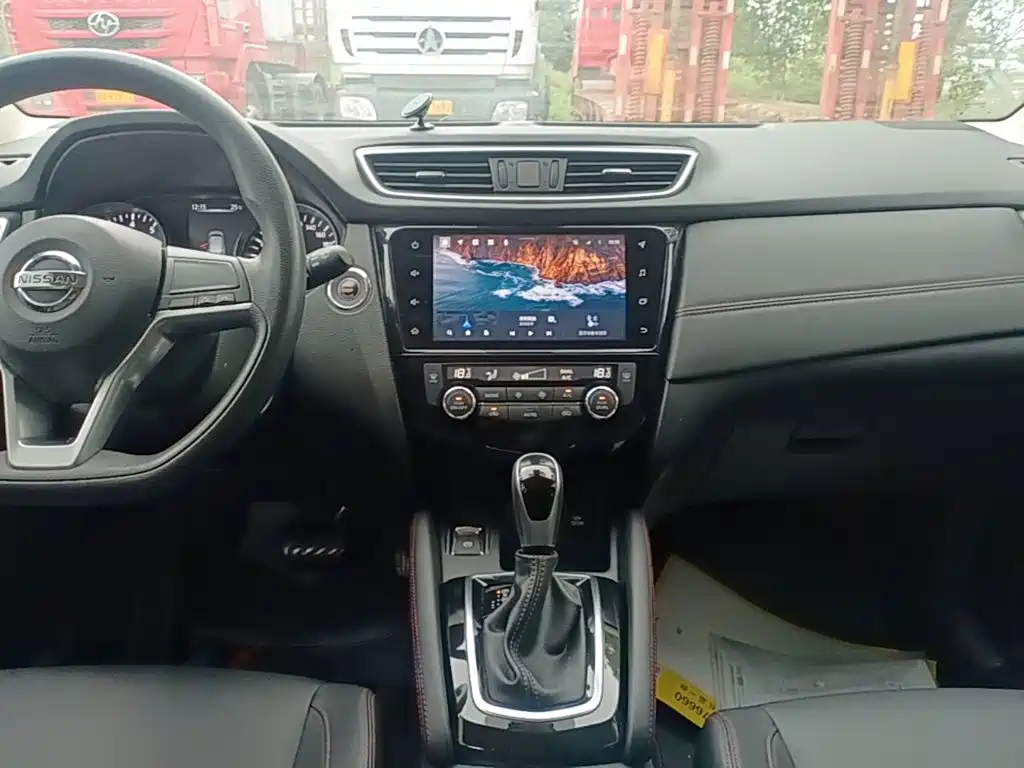 Nissan Qashqai — фото 13