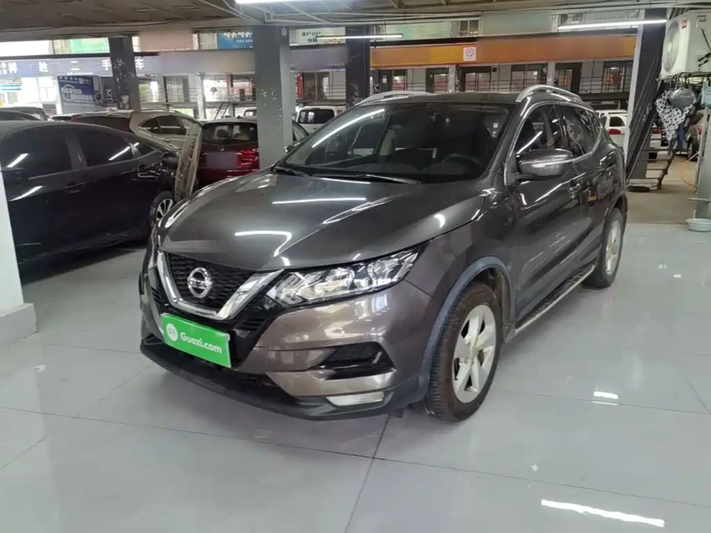 Nissan Qashqai — фото 2