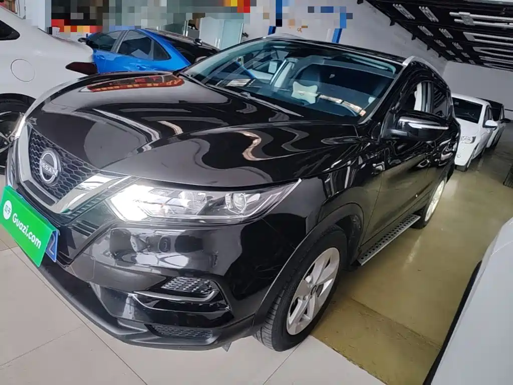 Nissan Qashqai — фото 2