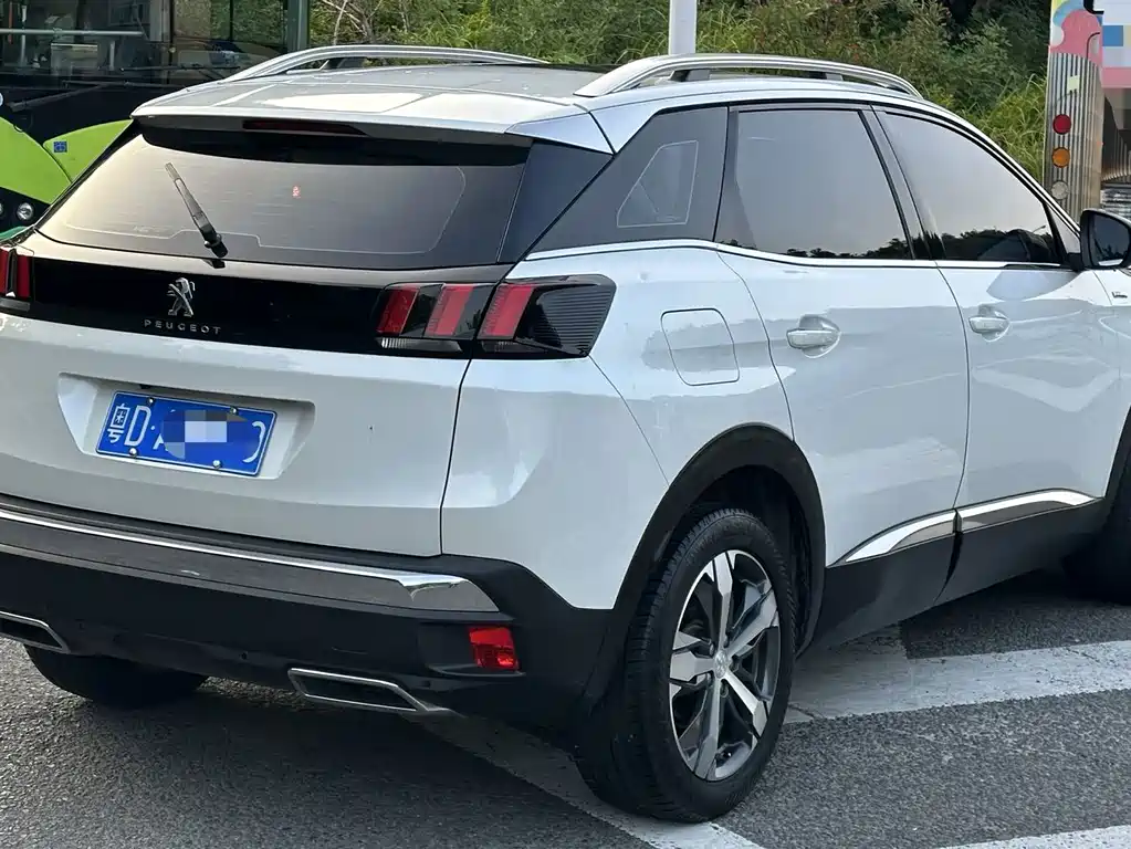 Peugeot 4008 — фото 10