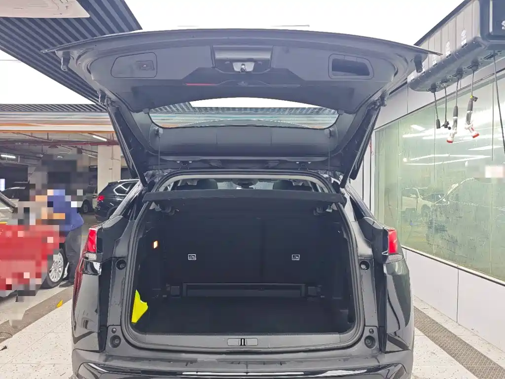 Peugeot 4008 — фото 19