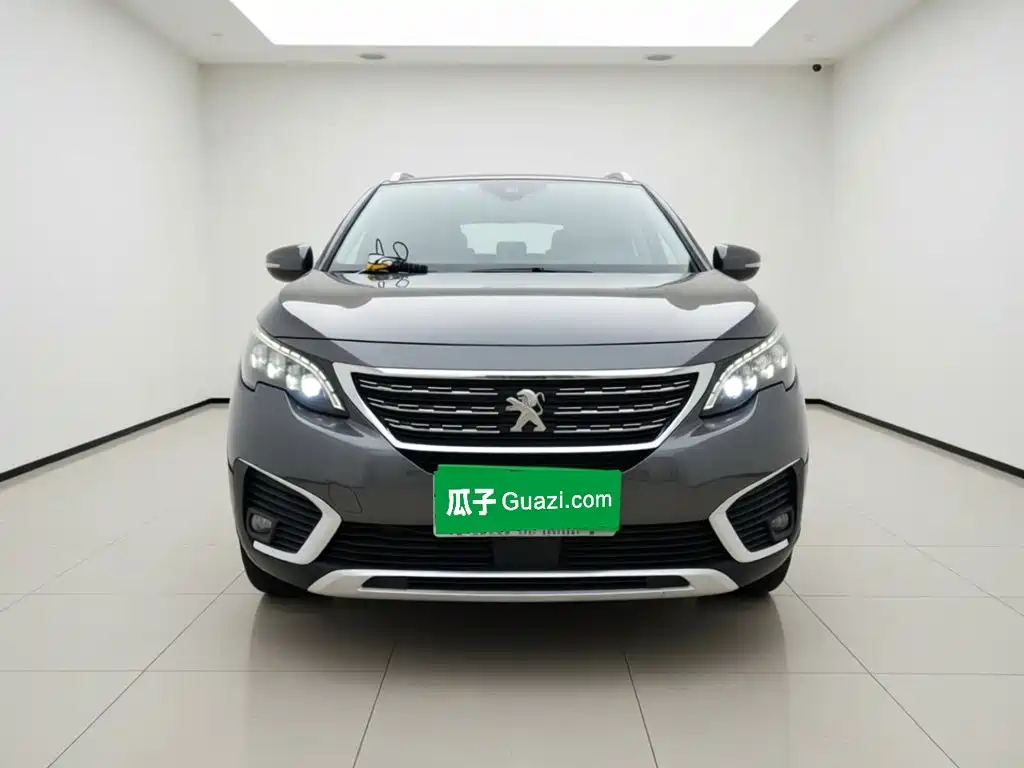 Peugeot 5008 — фото 24
