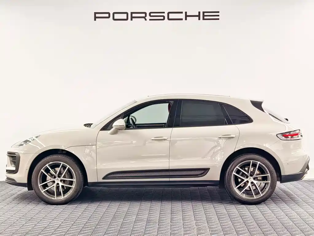 Porsche Macan — фото 4