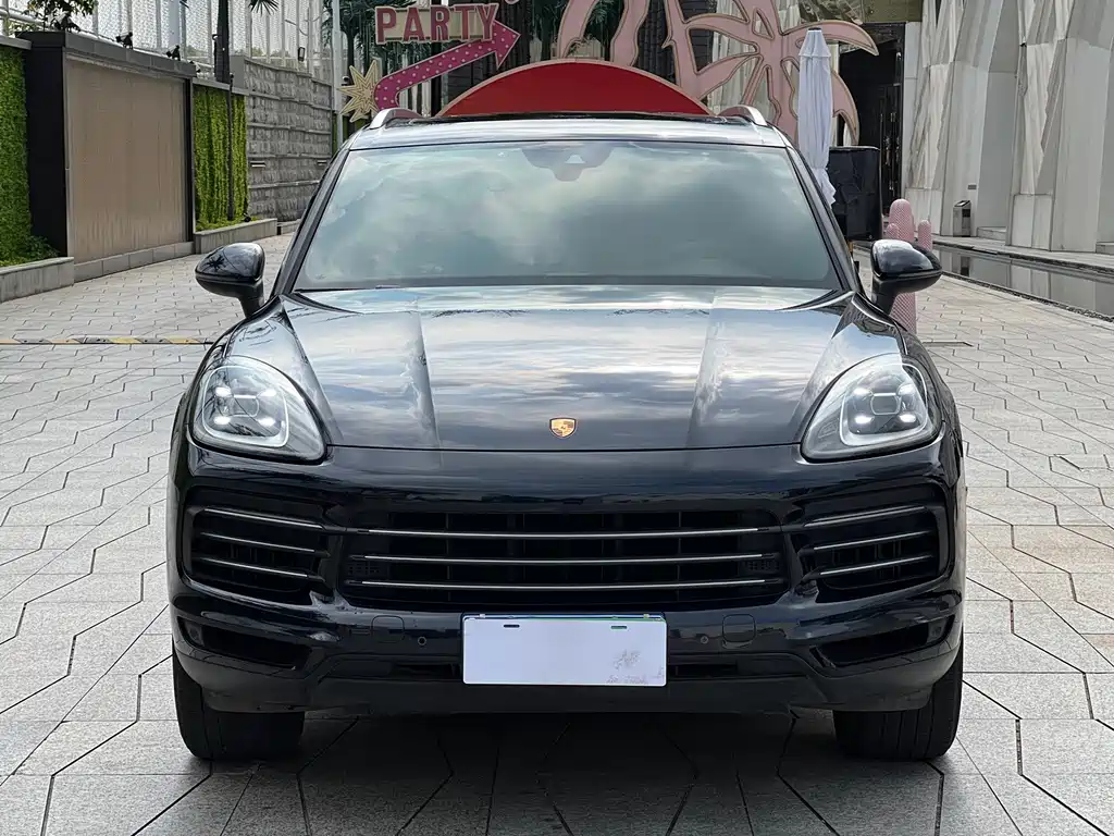 Porsche Cayenne — фото 2
