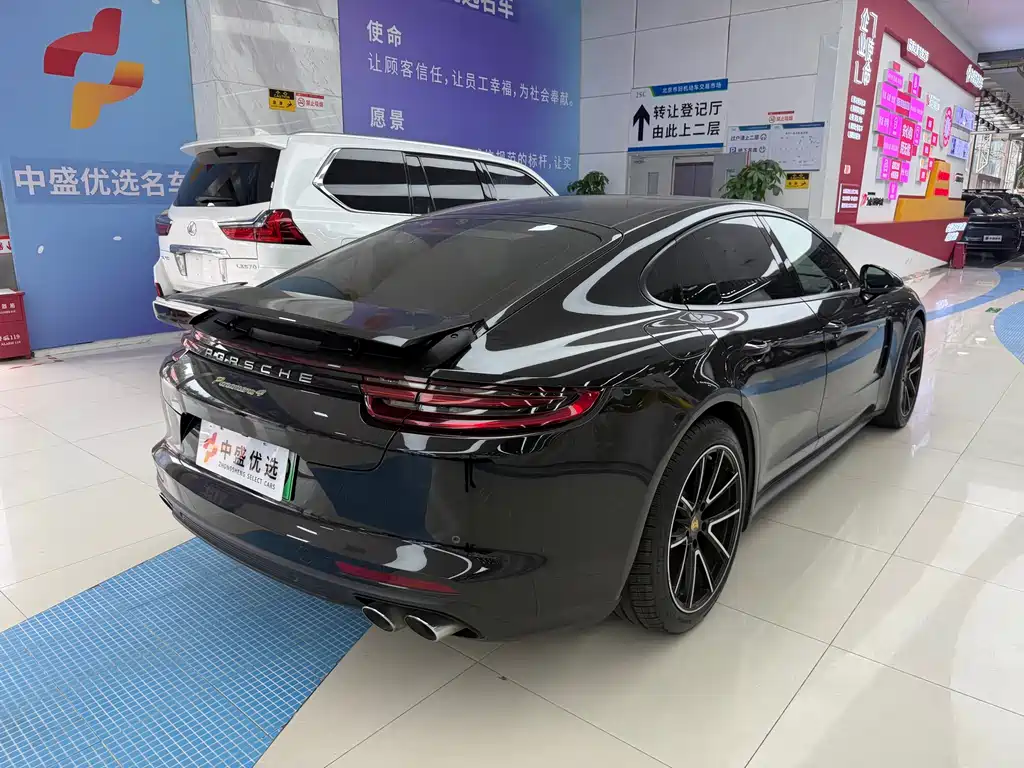Porsche Panamera Hybrid — фото 10