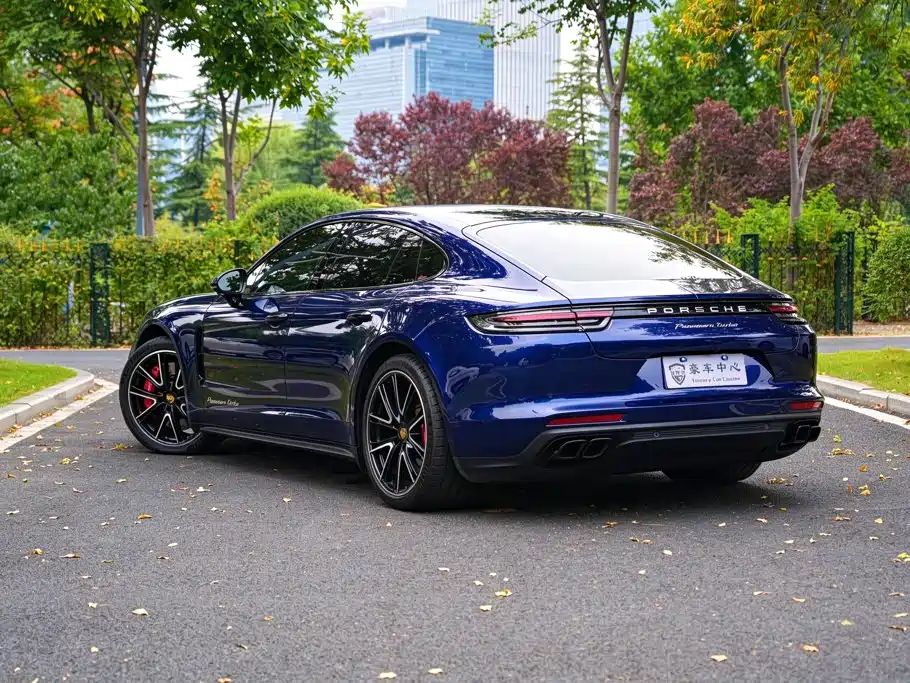 Porsche Panamera — фото 7