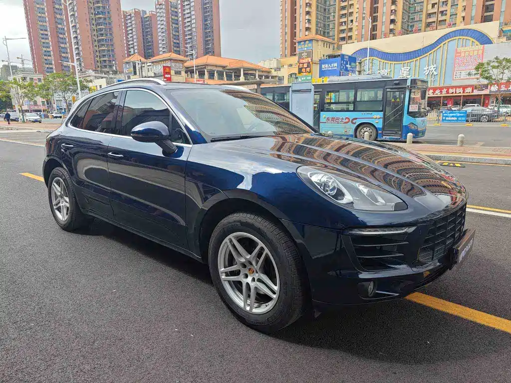 Porsche Macan — фото 3