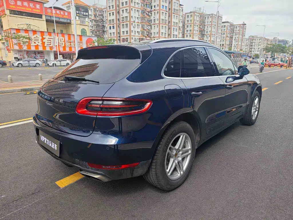 Porsche Macan — фото 6