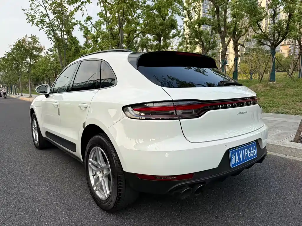 Porsche Macan — фото 4