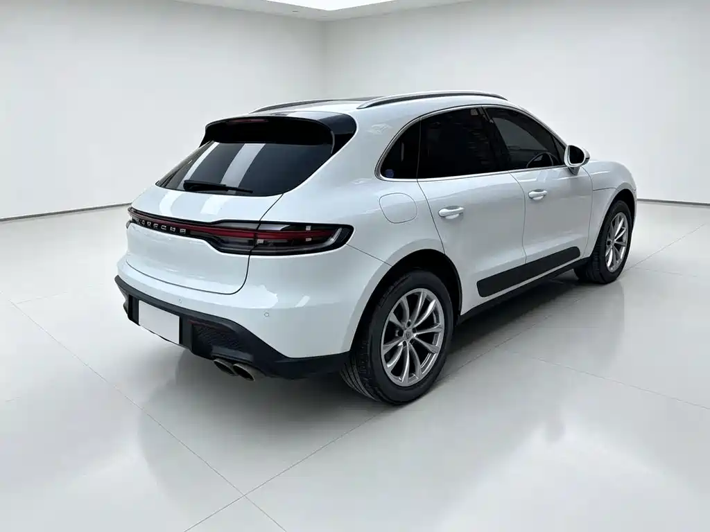 Porsche Macan — фото 5