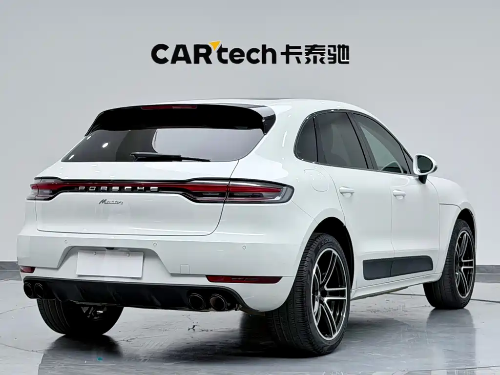 Porsche Macan — фото 8