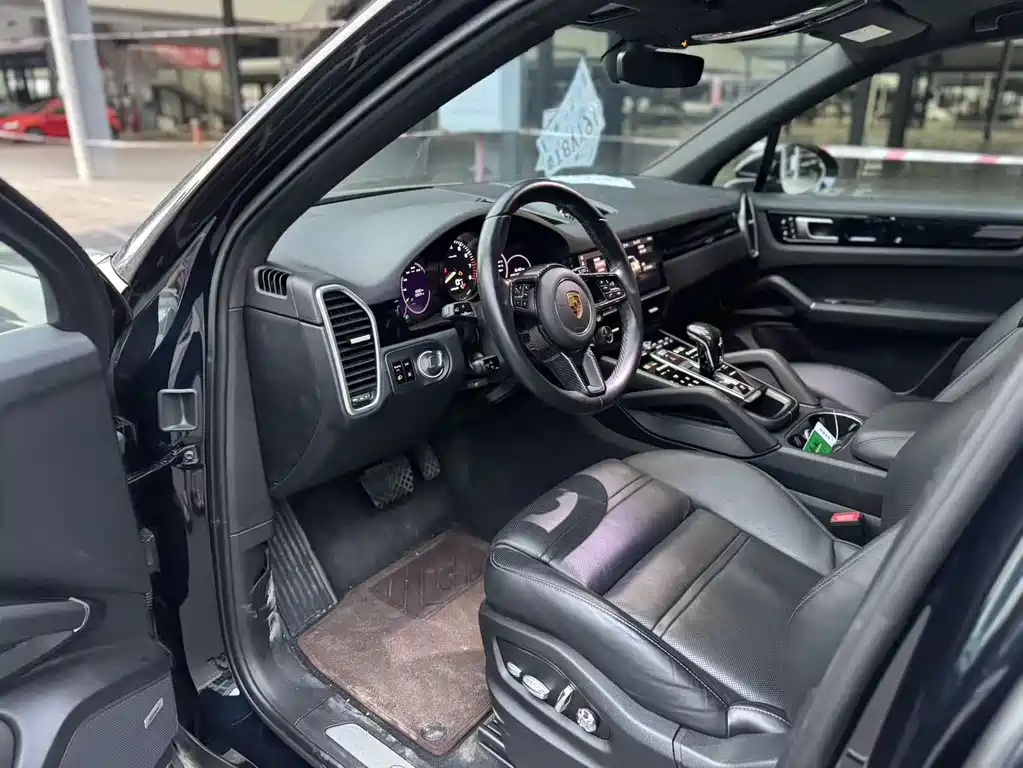 Porsche Cayenne Hybrid — фото 4