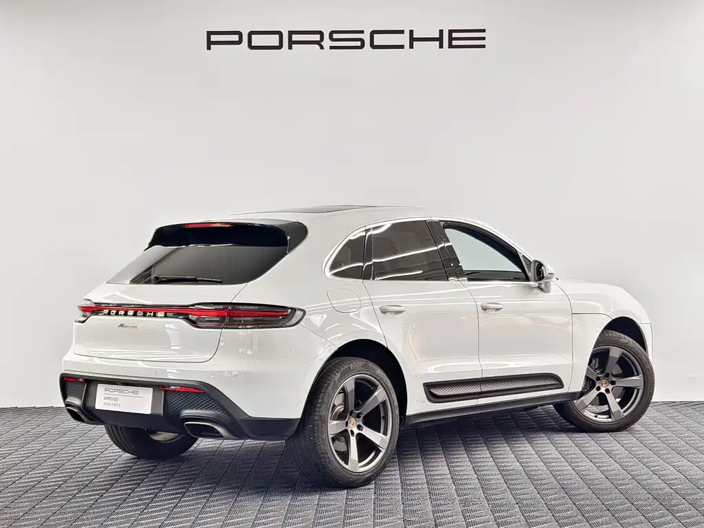Porsche Macan — фото 6