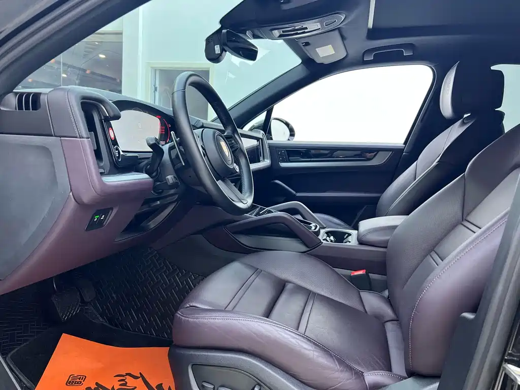 Porsche Cayenne Hybrid — фото 10
