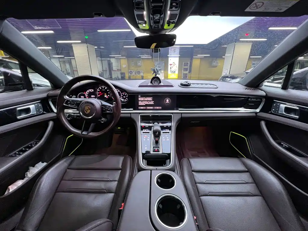 Porsche Panamera — фото 8