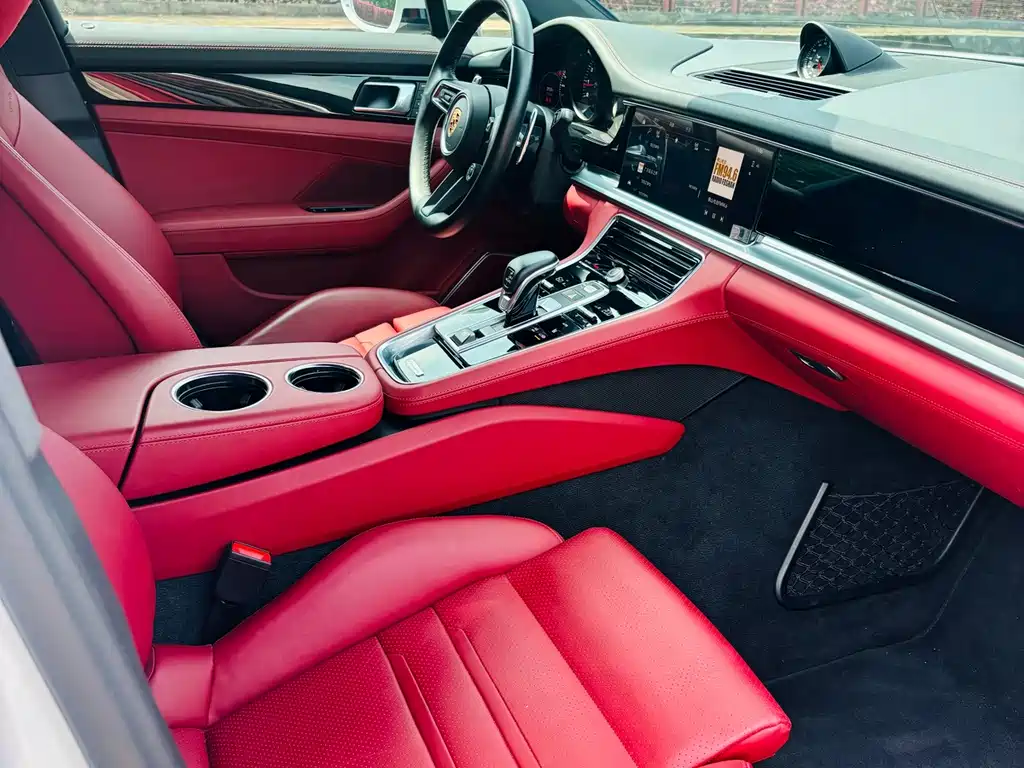 Porsche Panamera — фото 8
