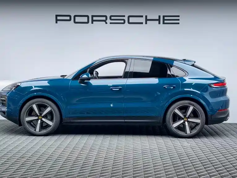Porsche Cayenne — фото 6