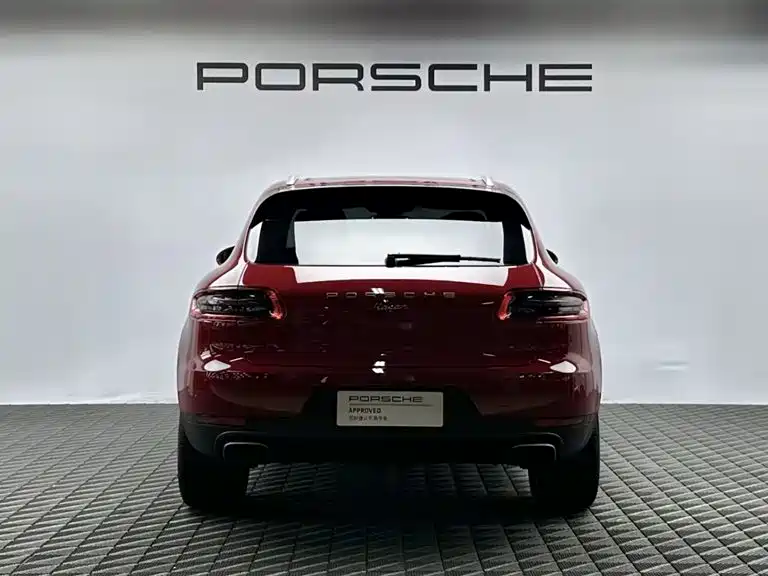 Porsche Macan — фото 6