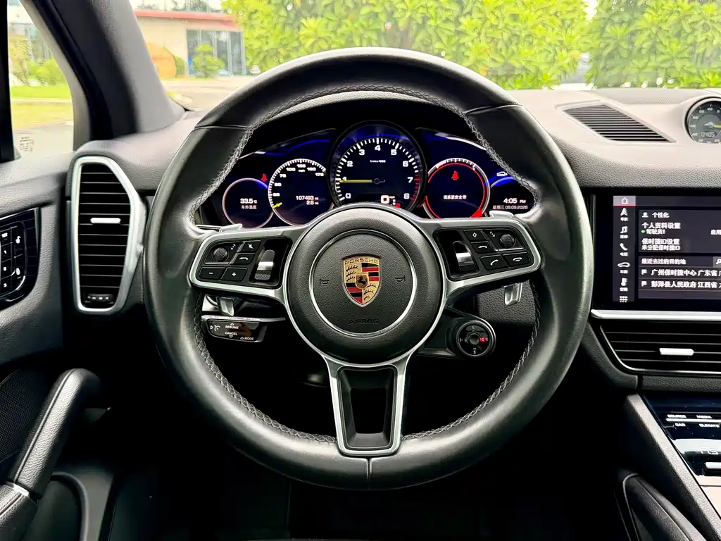 Porsche Cayenne Hybrid — фото 18