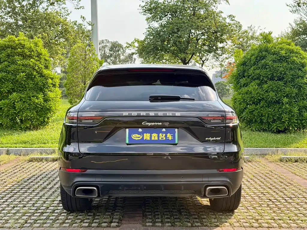 Porsche Cayenne Hybrid — фото 6
