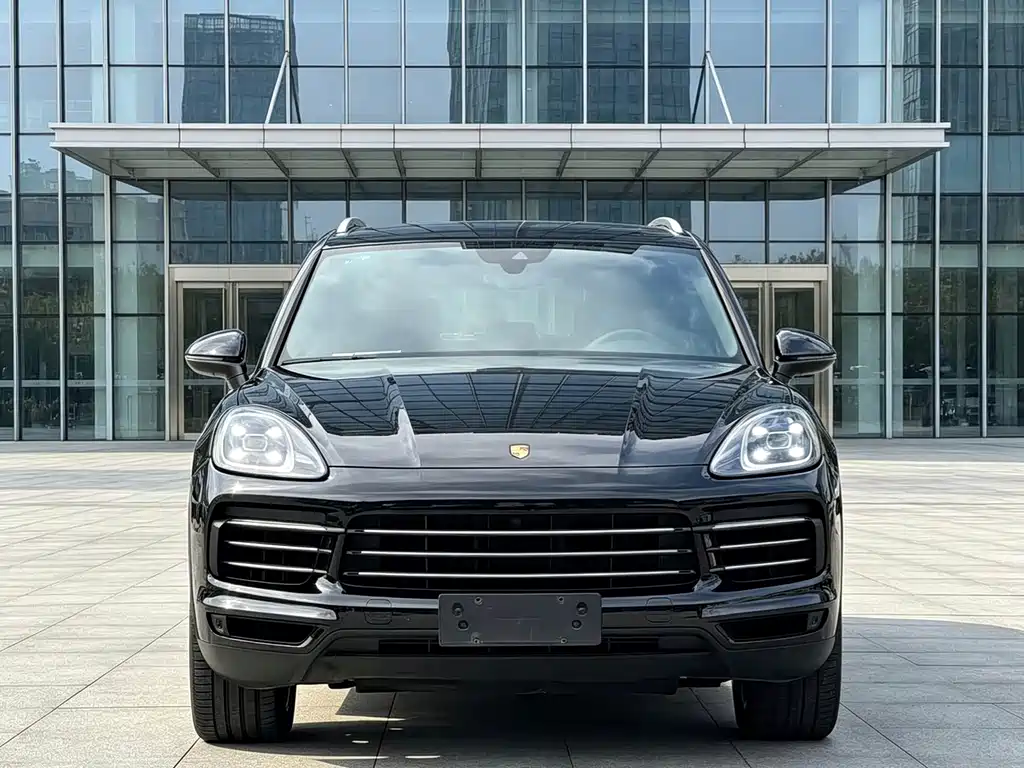 Porsche Cayenne — фото 2