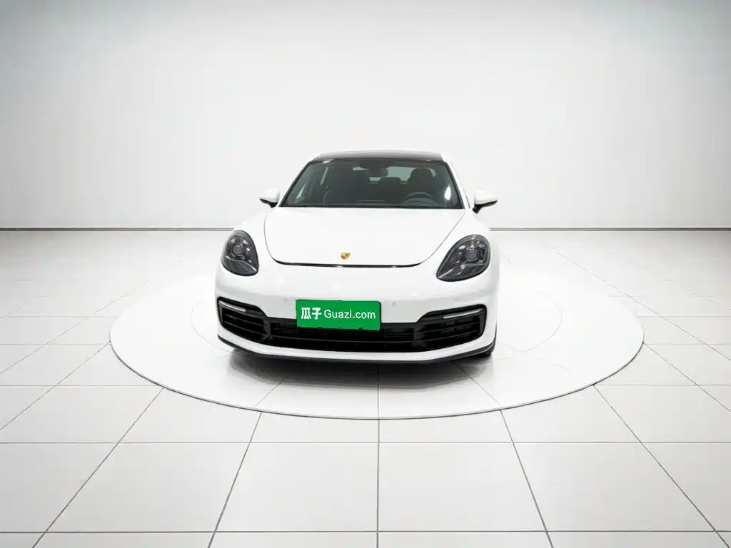 Porsche Panamera — фото 2