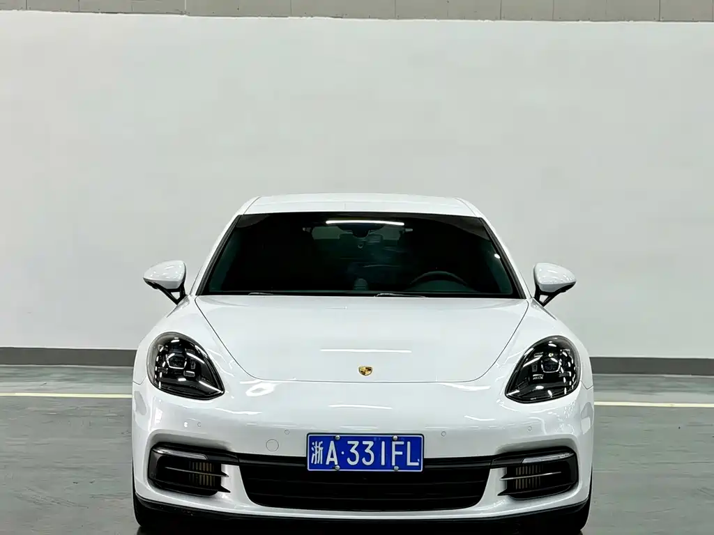 Porsche Panamera — фото 2