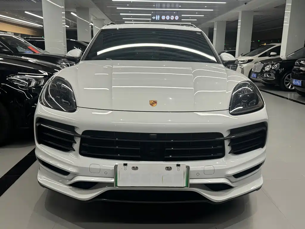 Porsche Cayenne Hybrid — фото 2