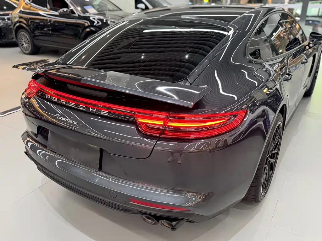 Porsche Panamera — фото 14