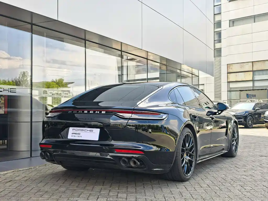 Porsche Panamera — фото 4