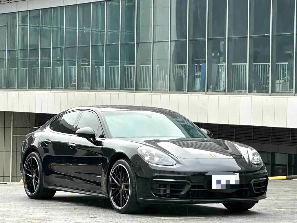 Porsche Panamera — фото 2