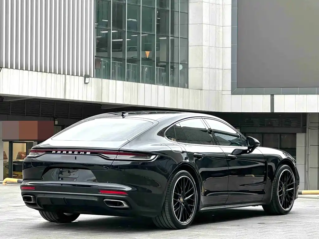 Porsche Panamera — фото 11