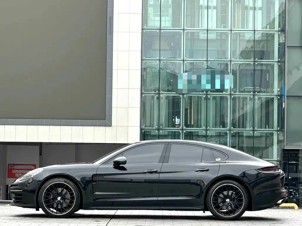 Porsche Panamera — фото 9