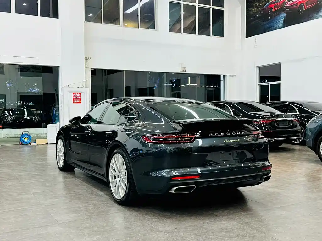 Porsche Panamera Hybrid — фото 4