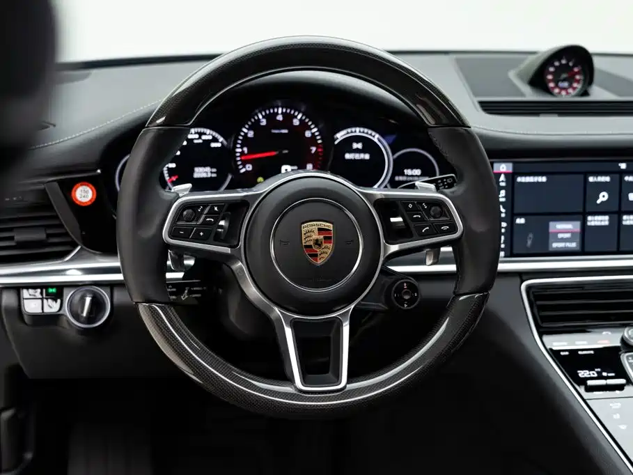 Porsche Panamera — фото 14