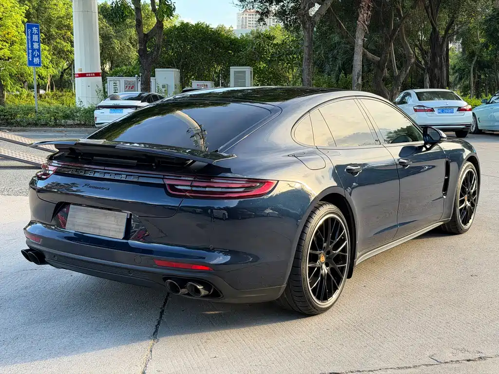 Porsche Panamera — фото 7