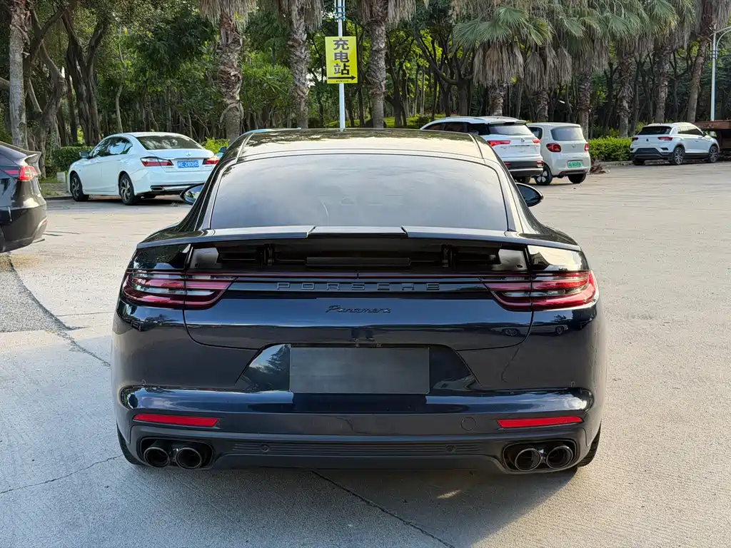 Porsche Panamera — фото 8