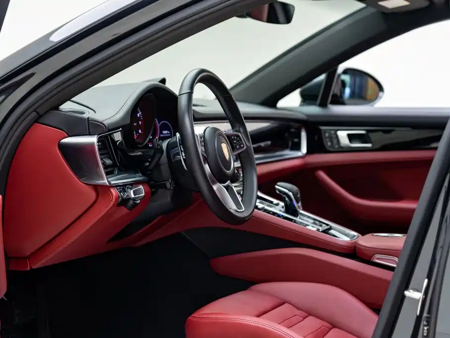 Porsche Panamera — фото 11