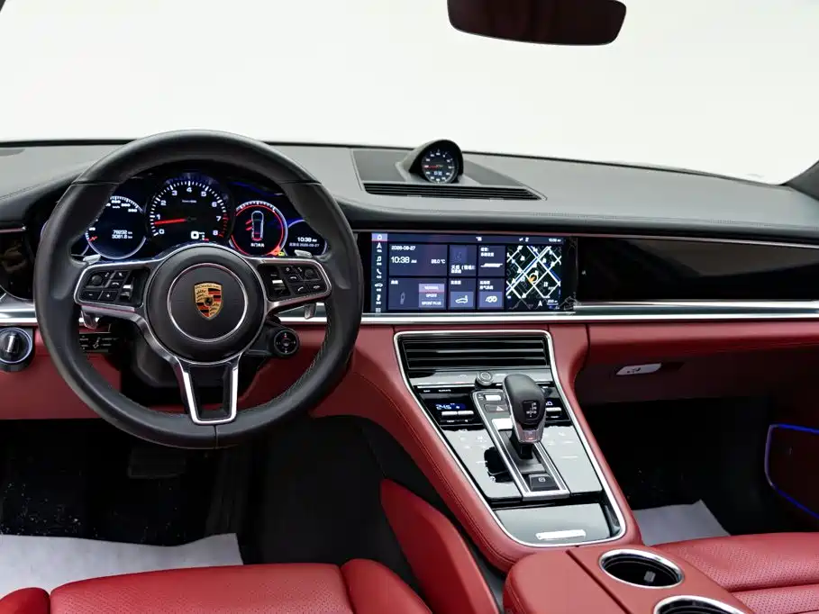 Porsche Panamera — фото 15
