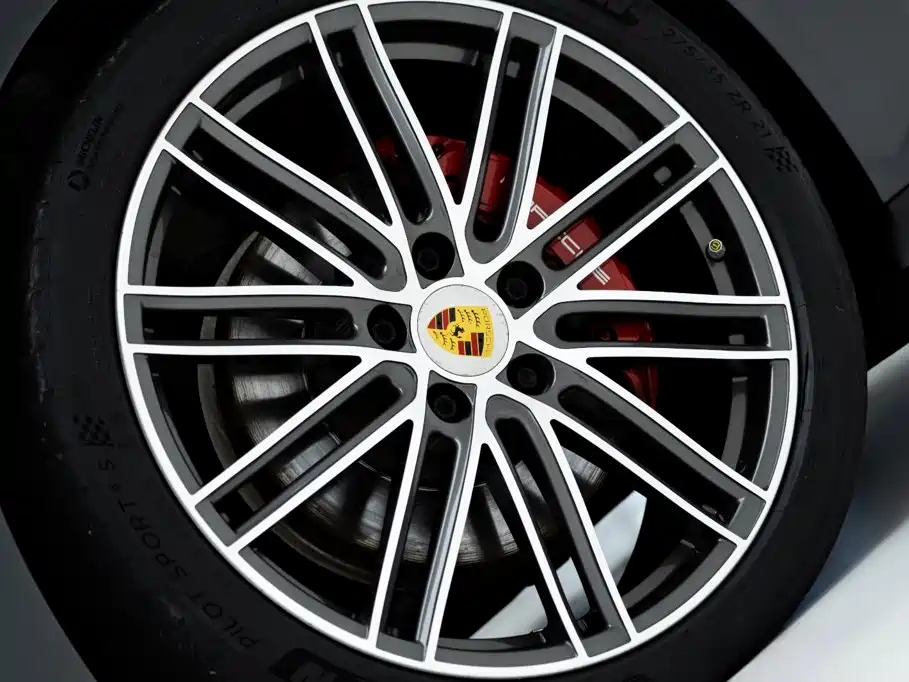 Porsche Panamera — фото 6