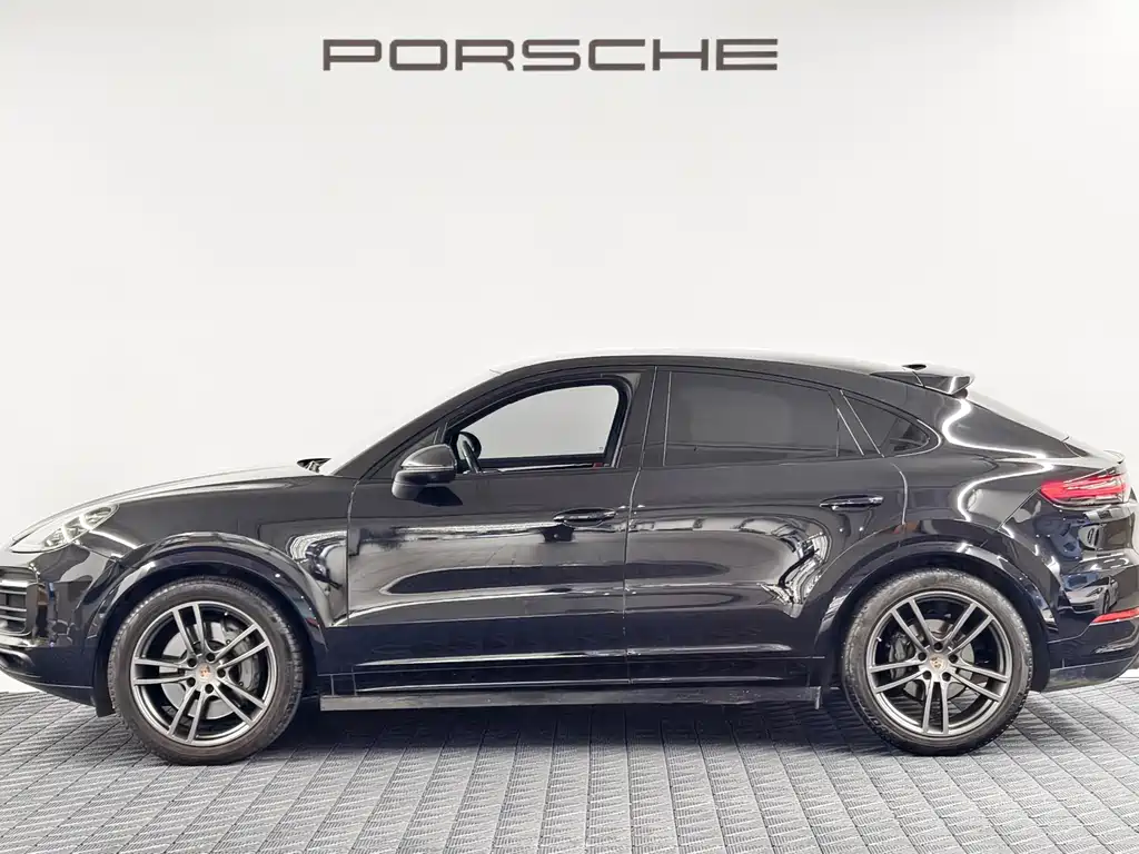 Porsche Cayenne — фото 4