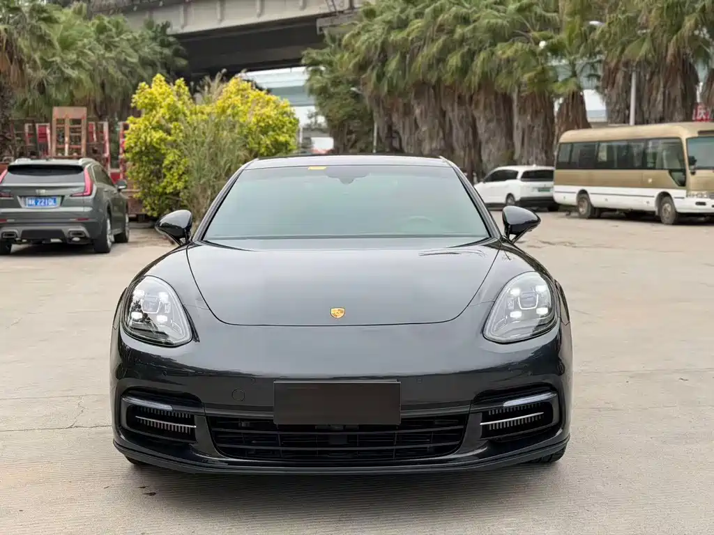 Porsche Panamera — фото 2