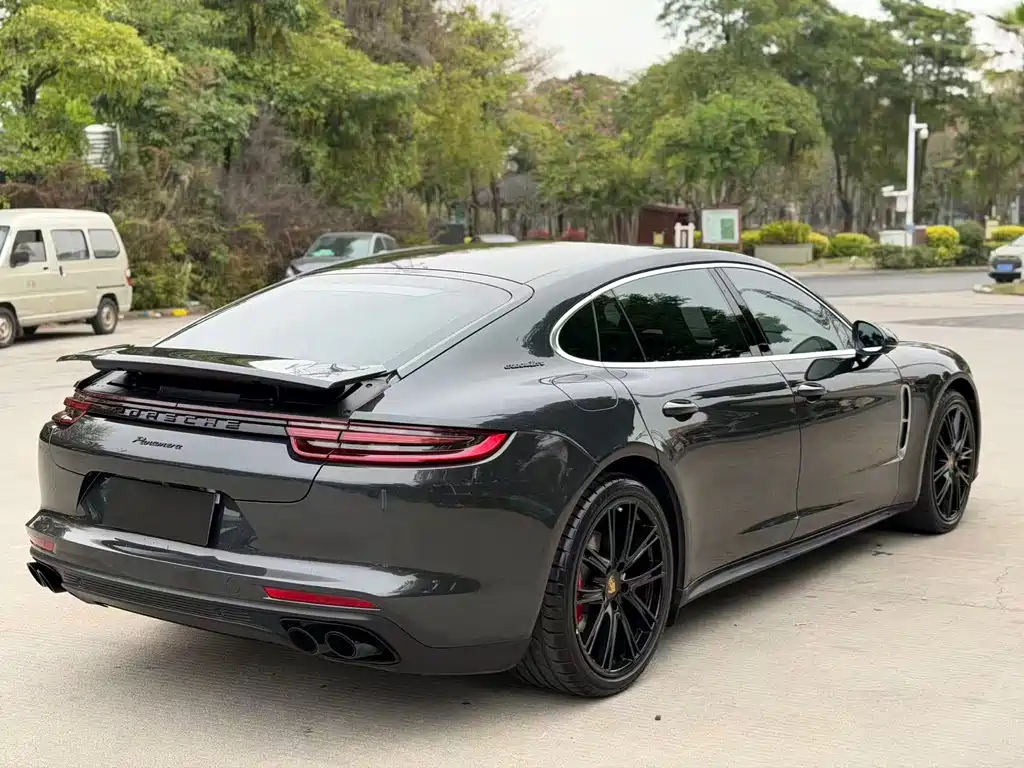 Porsche Panamera — фото 9
