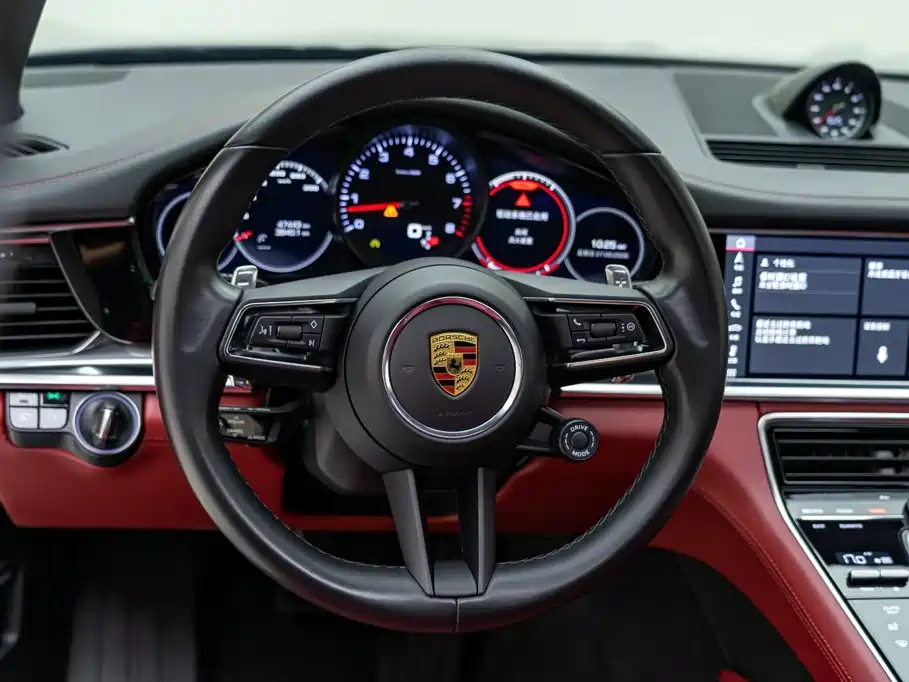 Porsche Panamera — фото 14