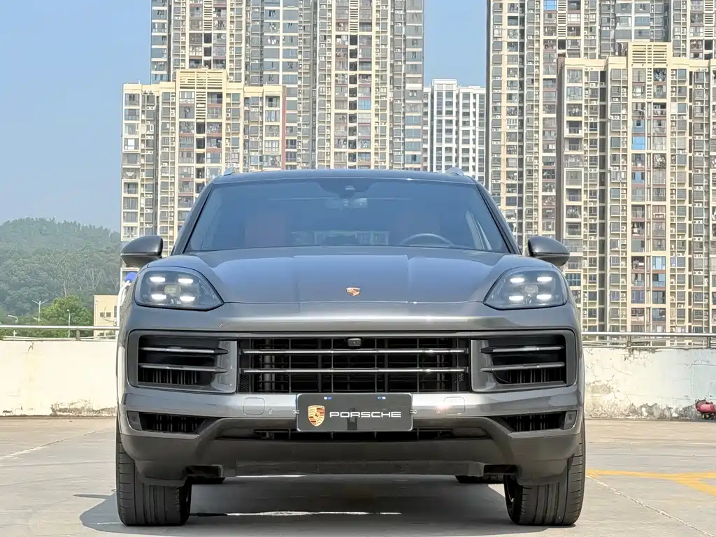Porsche Cayenne — фото 2