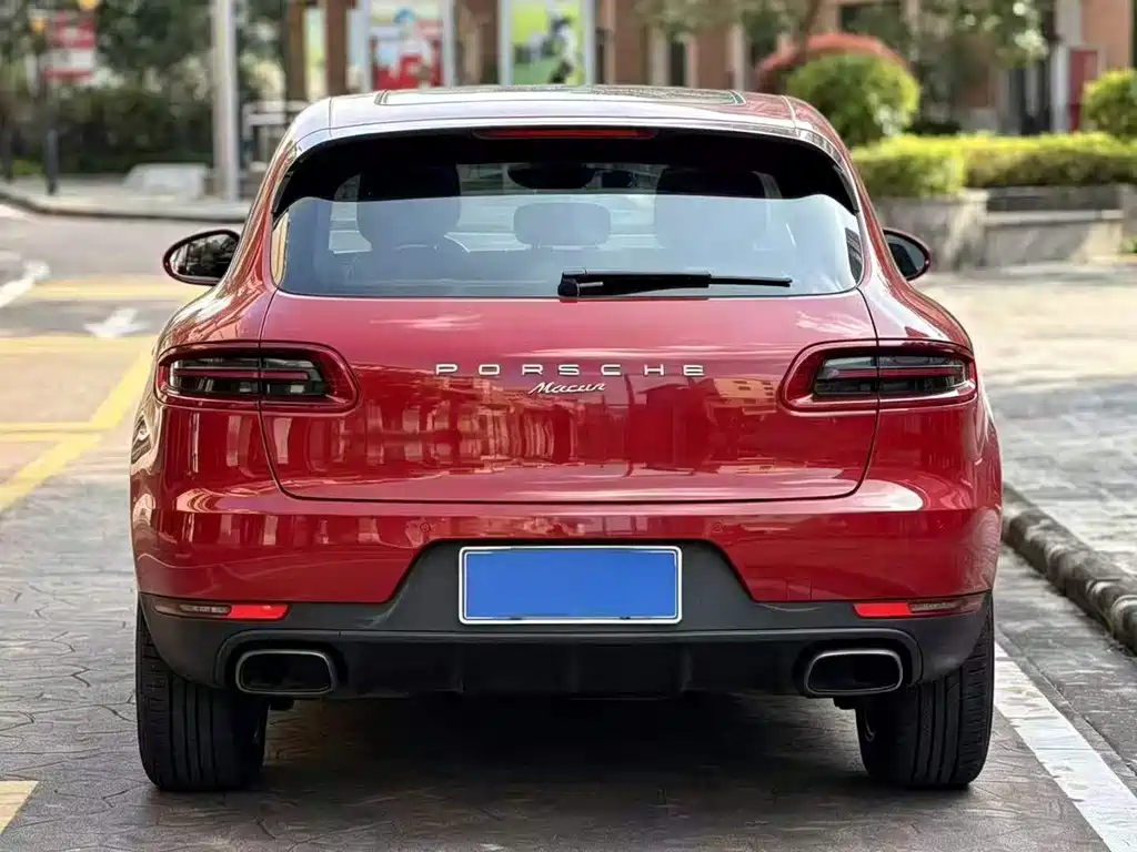 Porsche Macan — фото 5