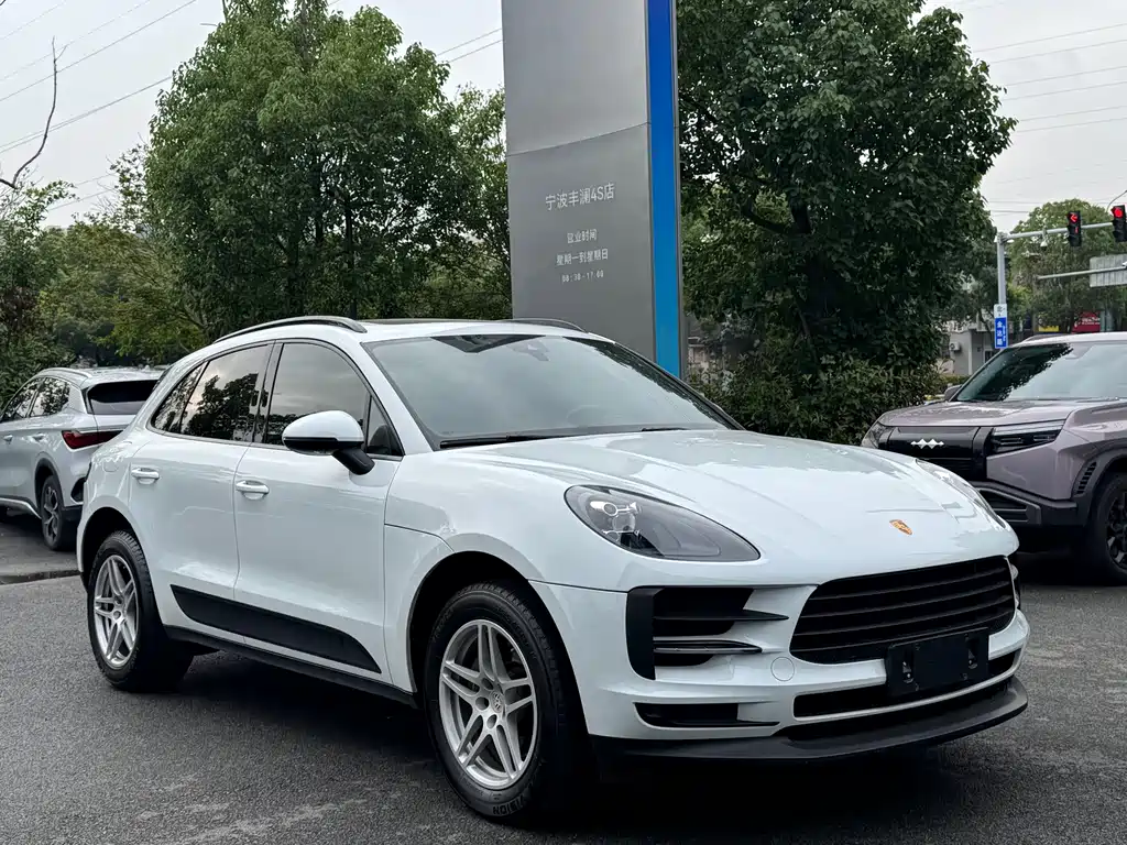 Porsche Macan — фото 3