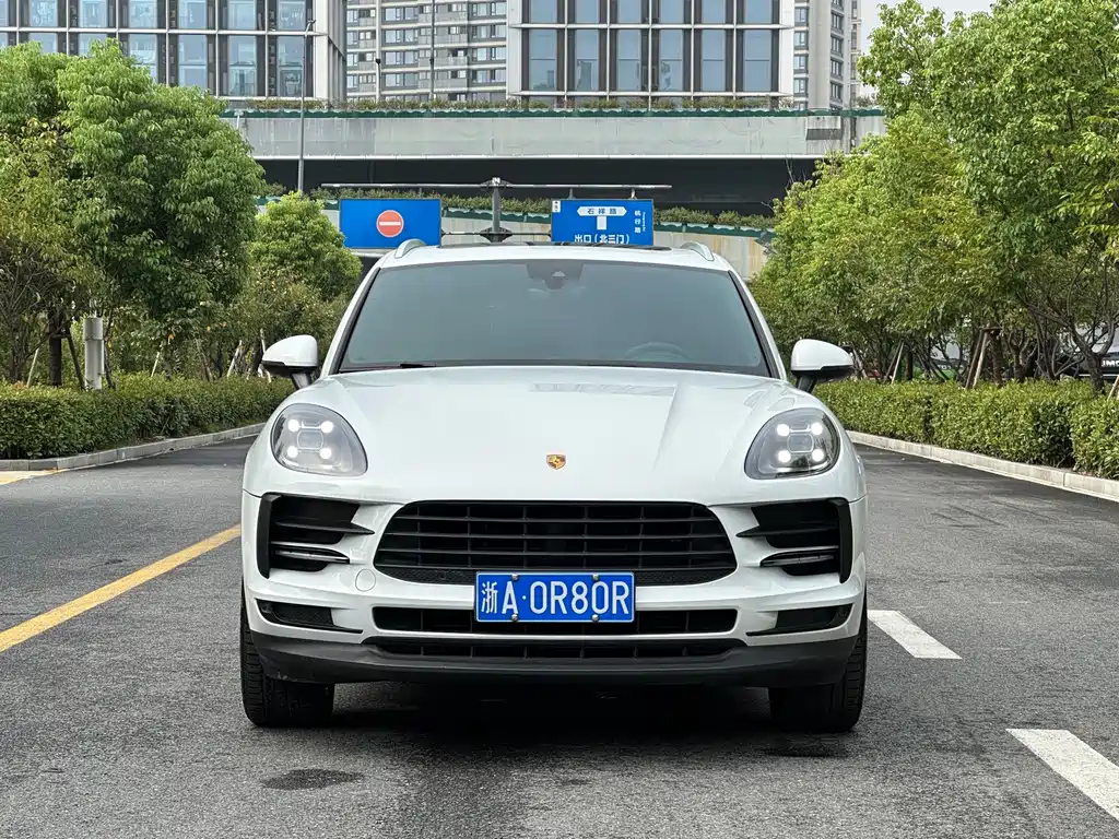 Porsche Macan — фото 2