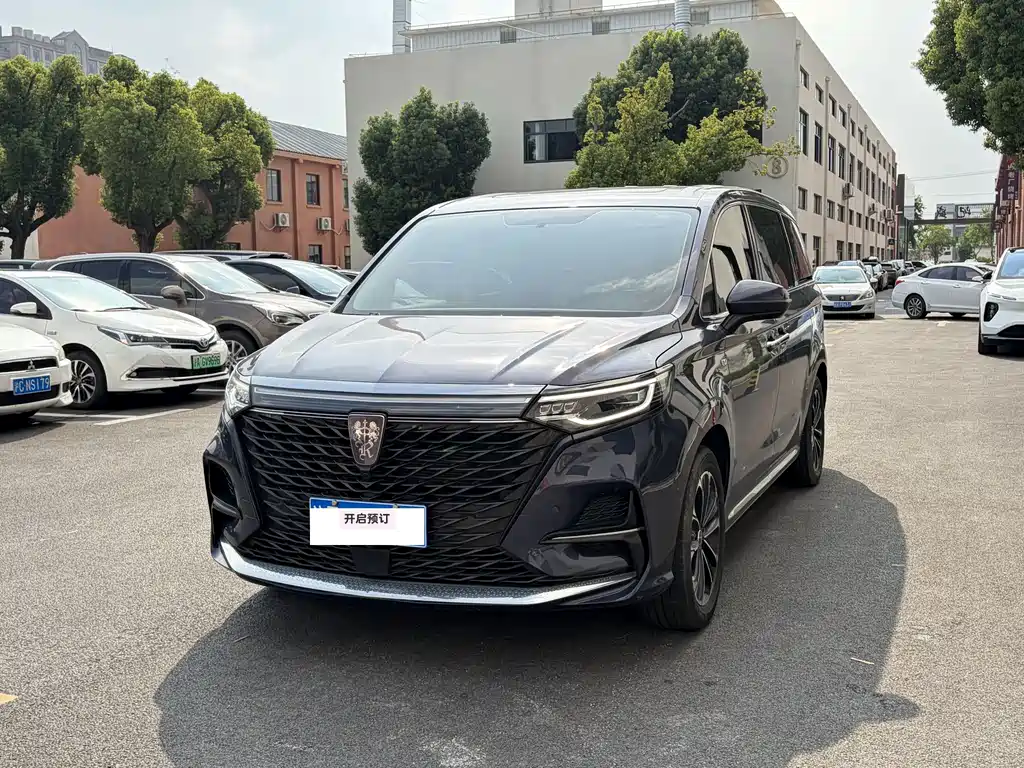 Roewe iMAX8 — фото 2