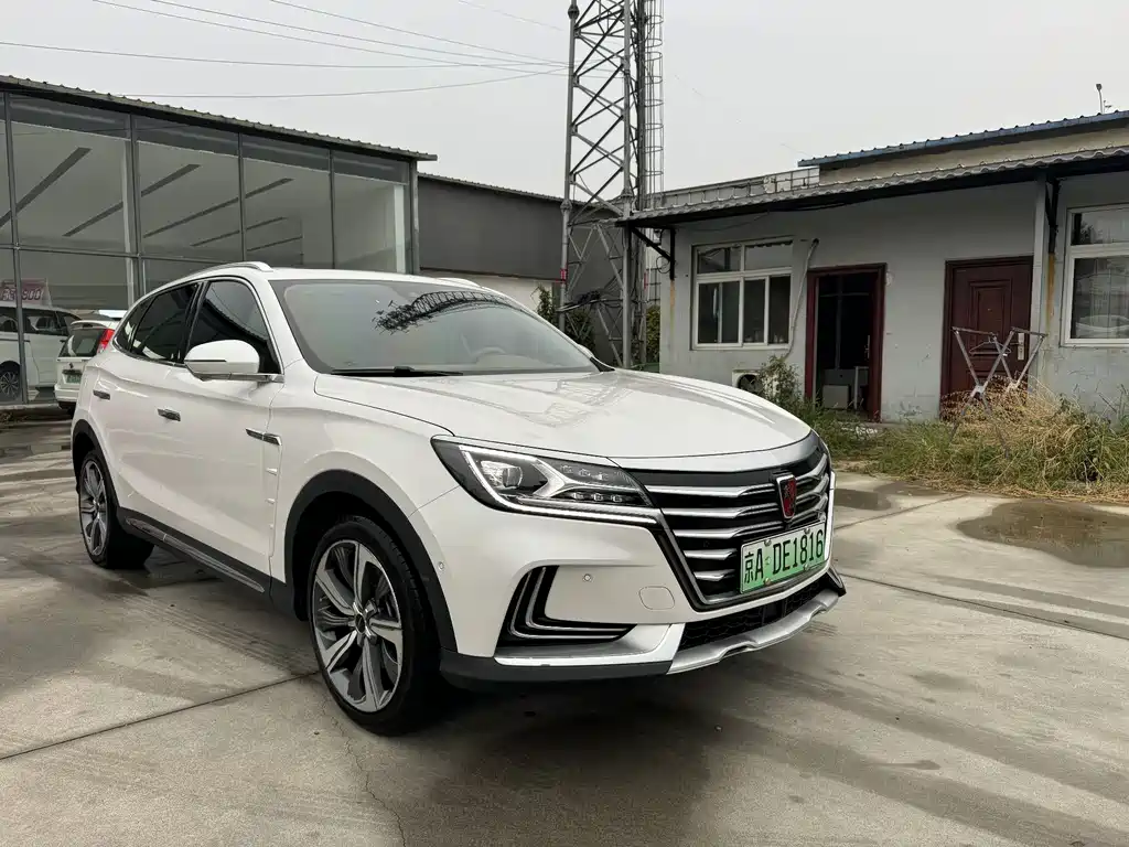 Roewe MARVEL X — фото 3